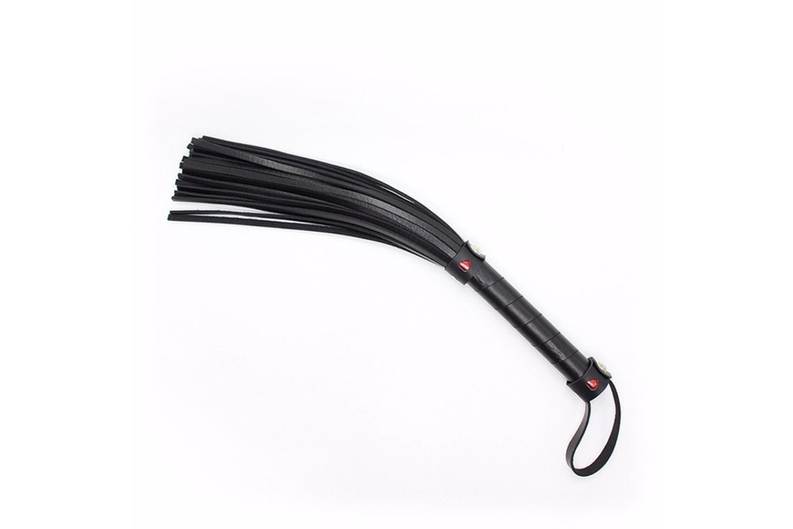 Флоггер с красным сердцем DS Fetish Flogger black with red heart , 293202065