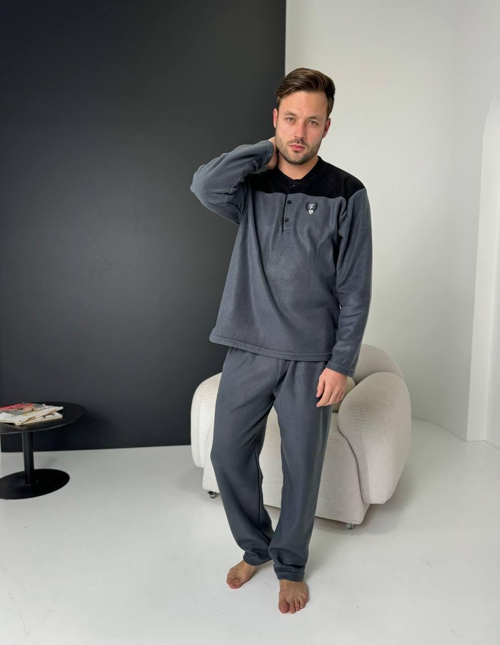 23f3a8f4771e8c9ebf77