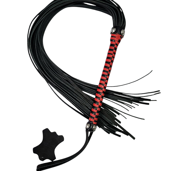 Флогер DS Fetish з хлистами з нубуку та шкіряною ручкою, чорно-червоний
