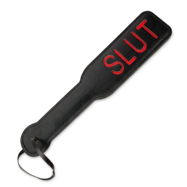 Шльопавка чорна квадратна з написом SLUT PADDLE 31,5 см