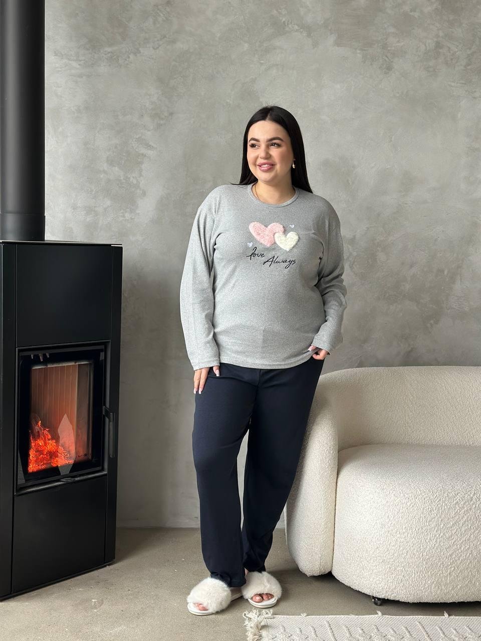 Сіра м'яка піжамка з сердечками - Зображення 7