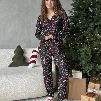 Чорна новорічна піжама